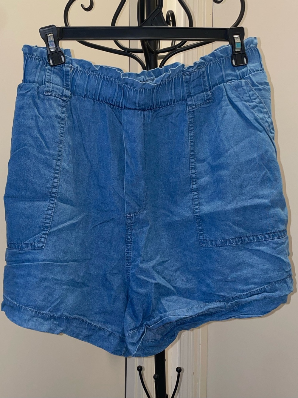 No Boundaries Blue High-Waist Elastic Shorts